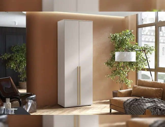 Шкаф в Калининграде